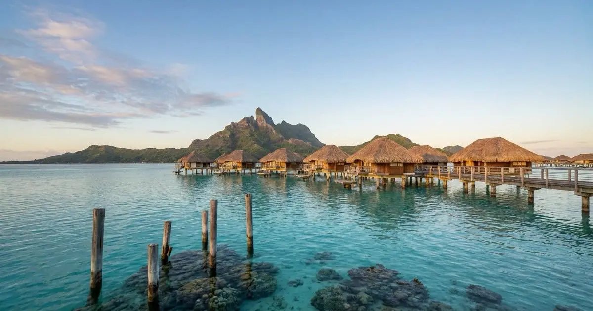 French Polynesia — travel eSIM by esimbloom